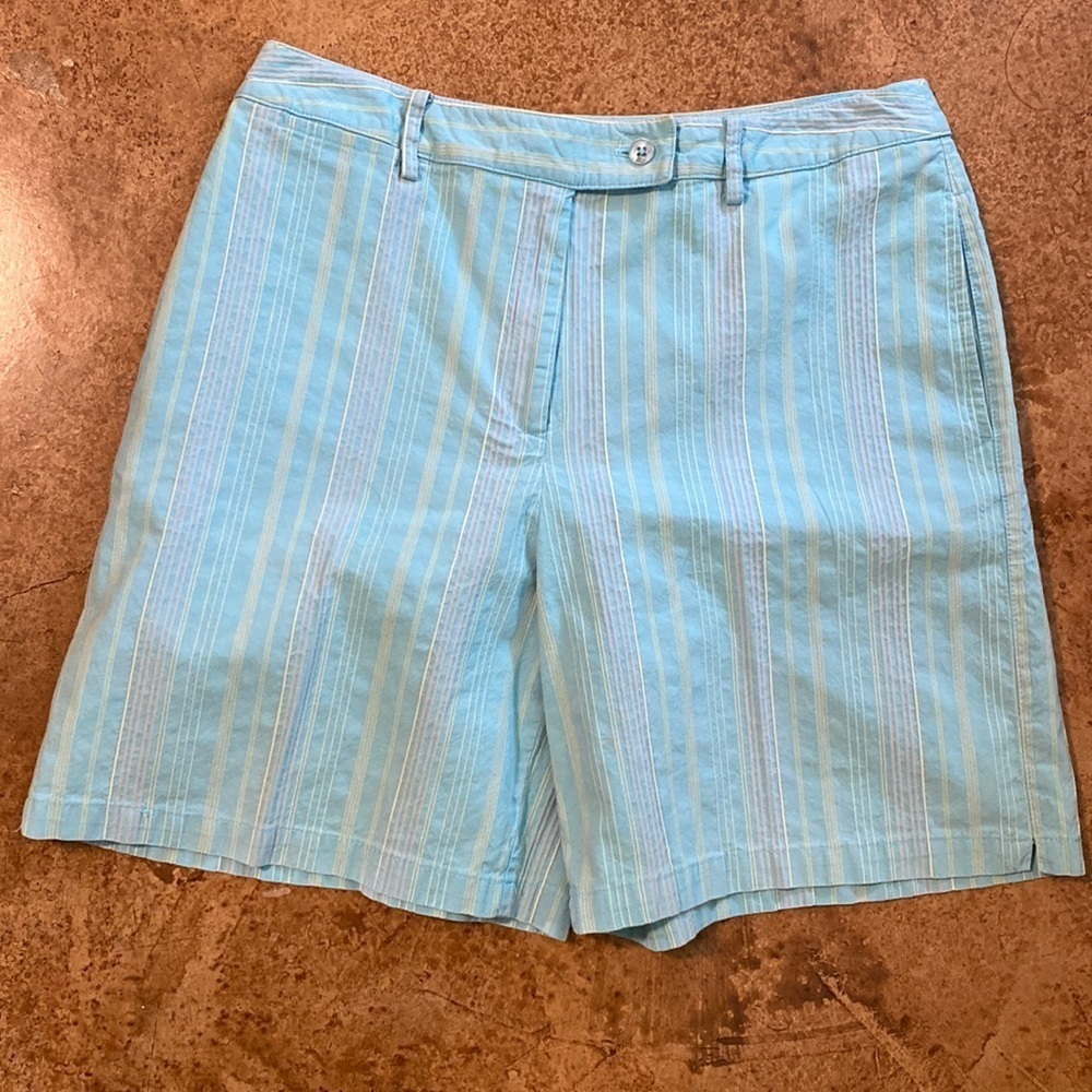 TALBOTS vintage Y2K‎ 90’s turquoise striped flat front straight leg long shorts